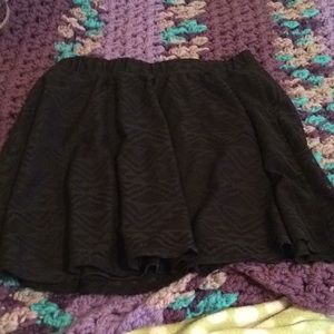 Black short Aztec pattern shirt